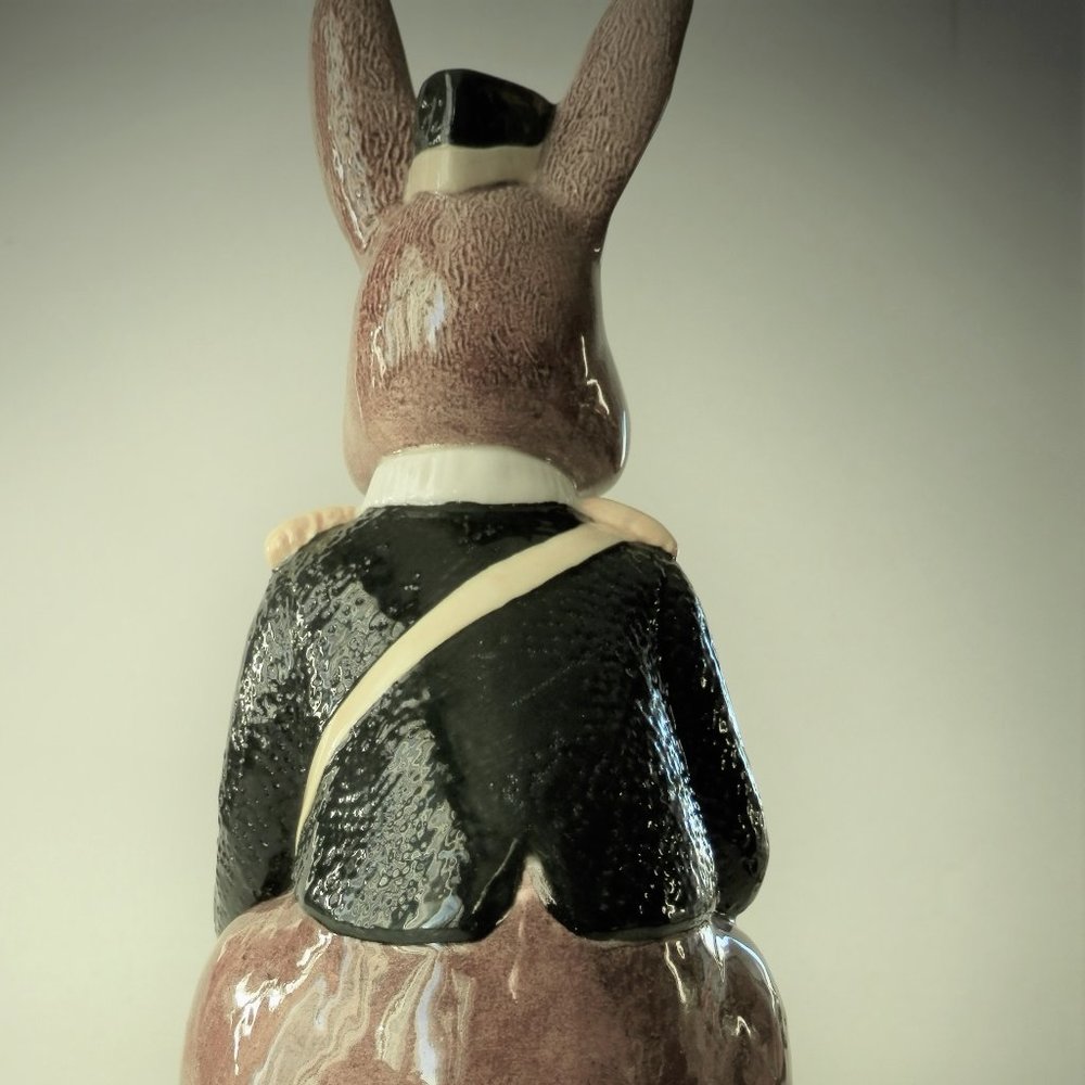 RARE FIRST EDITION ROYAL DOULTON 1967 BUNNY BANK GREAT FOR EASTER - Picture 4 of 8